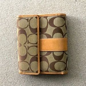 used Coach wallet